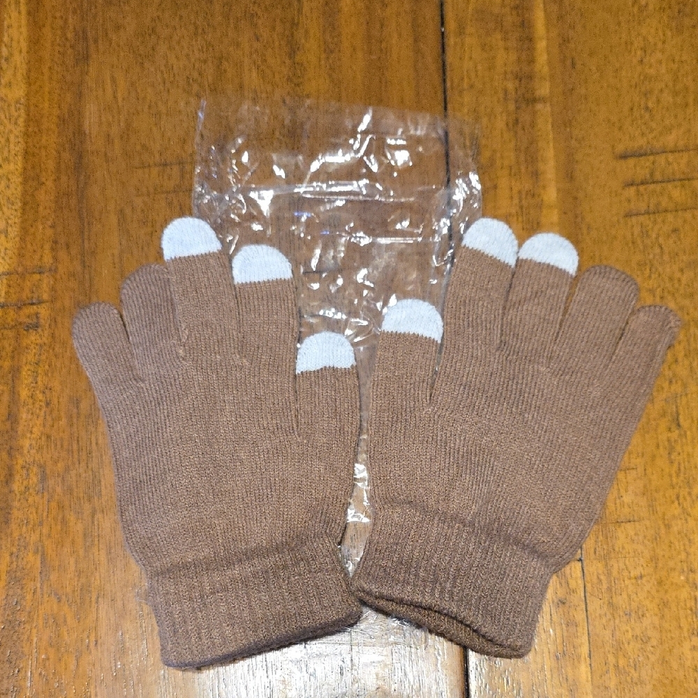 Brown Knit Gloves with White Tips